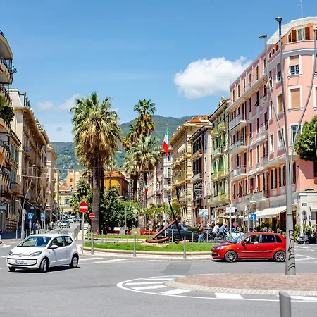 Daire In The Center Sanremo