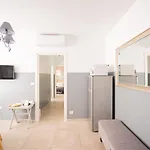 アパート In The Center サンレモ