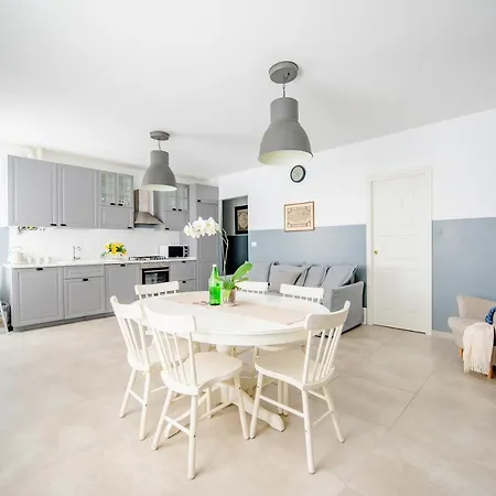 In The Center Apartment