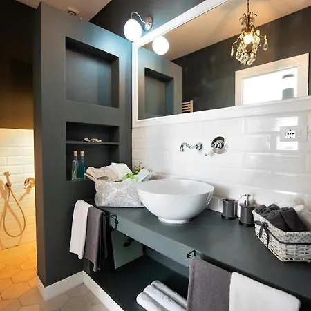 Apartment In The Center